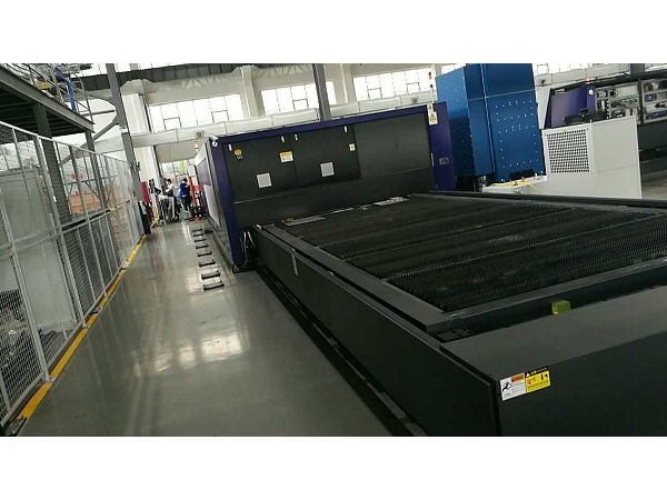 佛山钣金加工厂，模具设计及工件翘曲解决办法